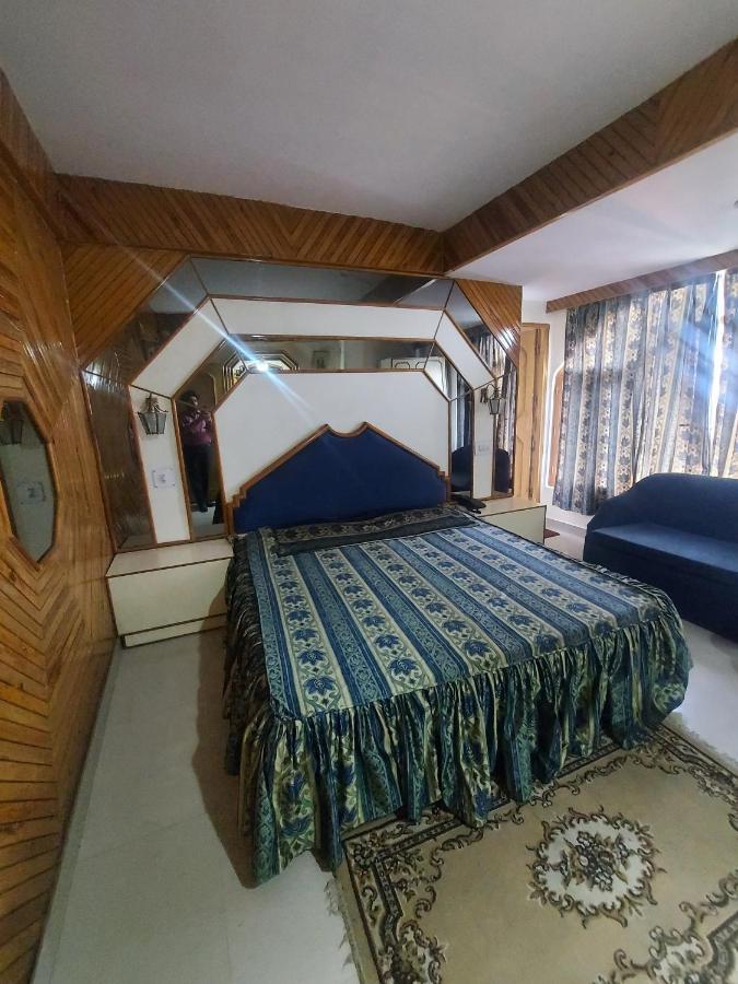Brightland Hotel Shimla Ngoại thất bức ảnh