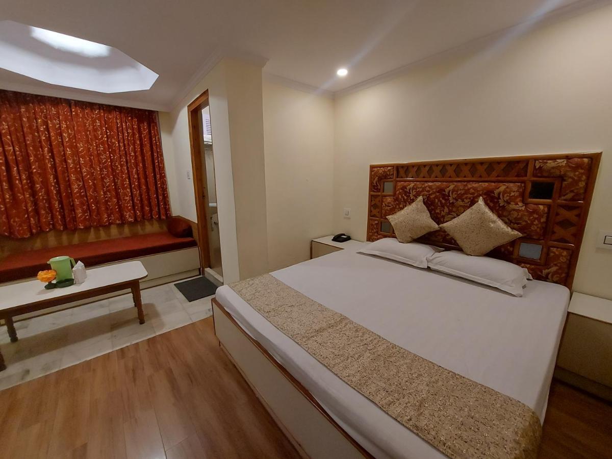 Brightland Hotel Shimla Ngoại thất bức ảnh